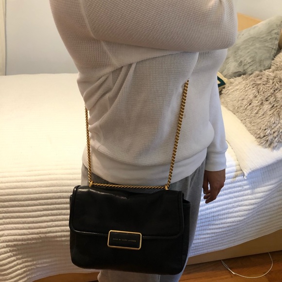 Marc Jacob Black Leather Shoulder/Cross body Bag - Picture 3 of 15